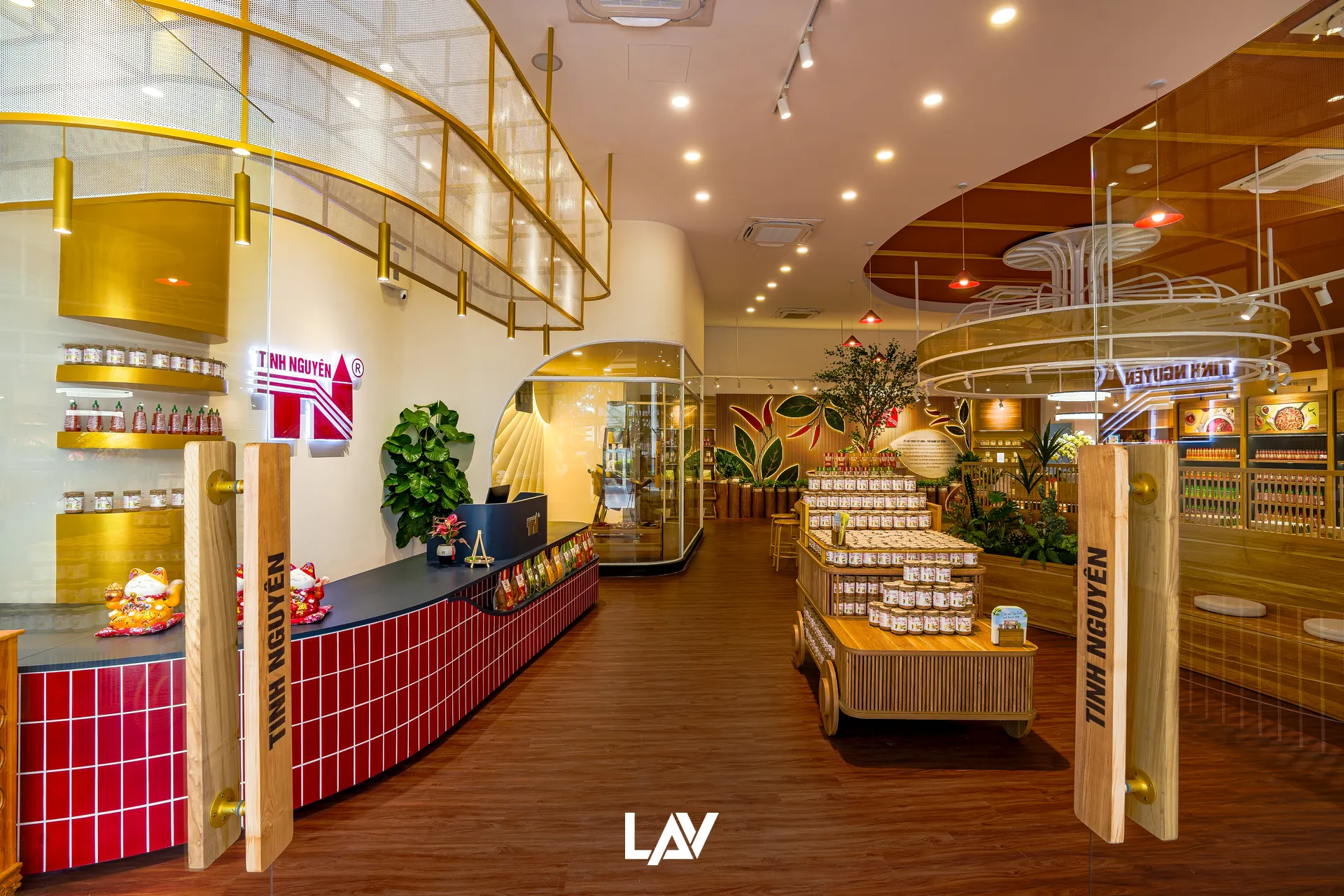 Sảnh cửa chính vào cửa hàng Tinh Nguyên, đặc sản tây ninh, thiết kế thi công nội thất LAV Design & Build