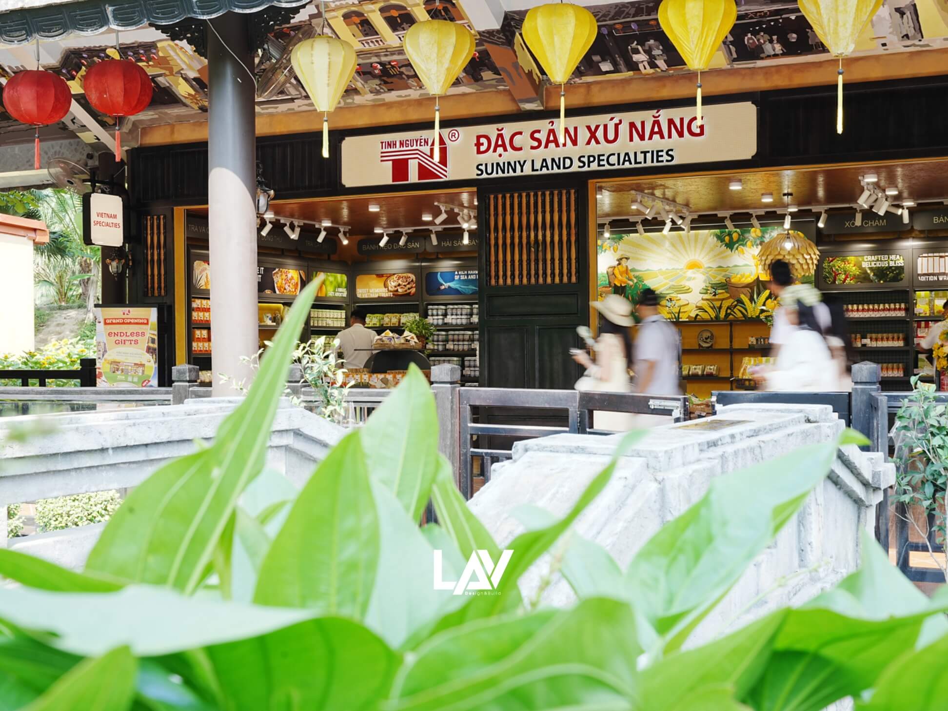 Thiết kế thi công cửa hàng đặc sản Tinh Nguyên tại Bà Nà Hills